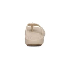 Maui Starfish Ivory -Rockport Store aetmauistar08d